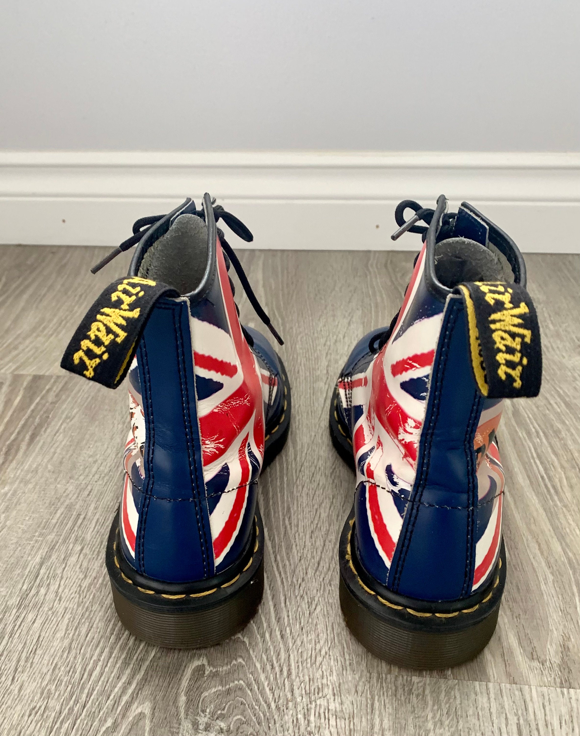 1980s RARE Dr Martens UNION JACK Boots . Vintage 80s 90s Doc