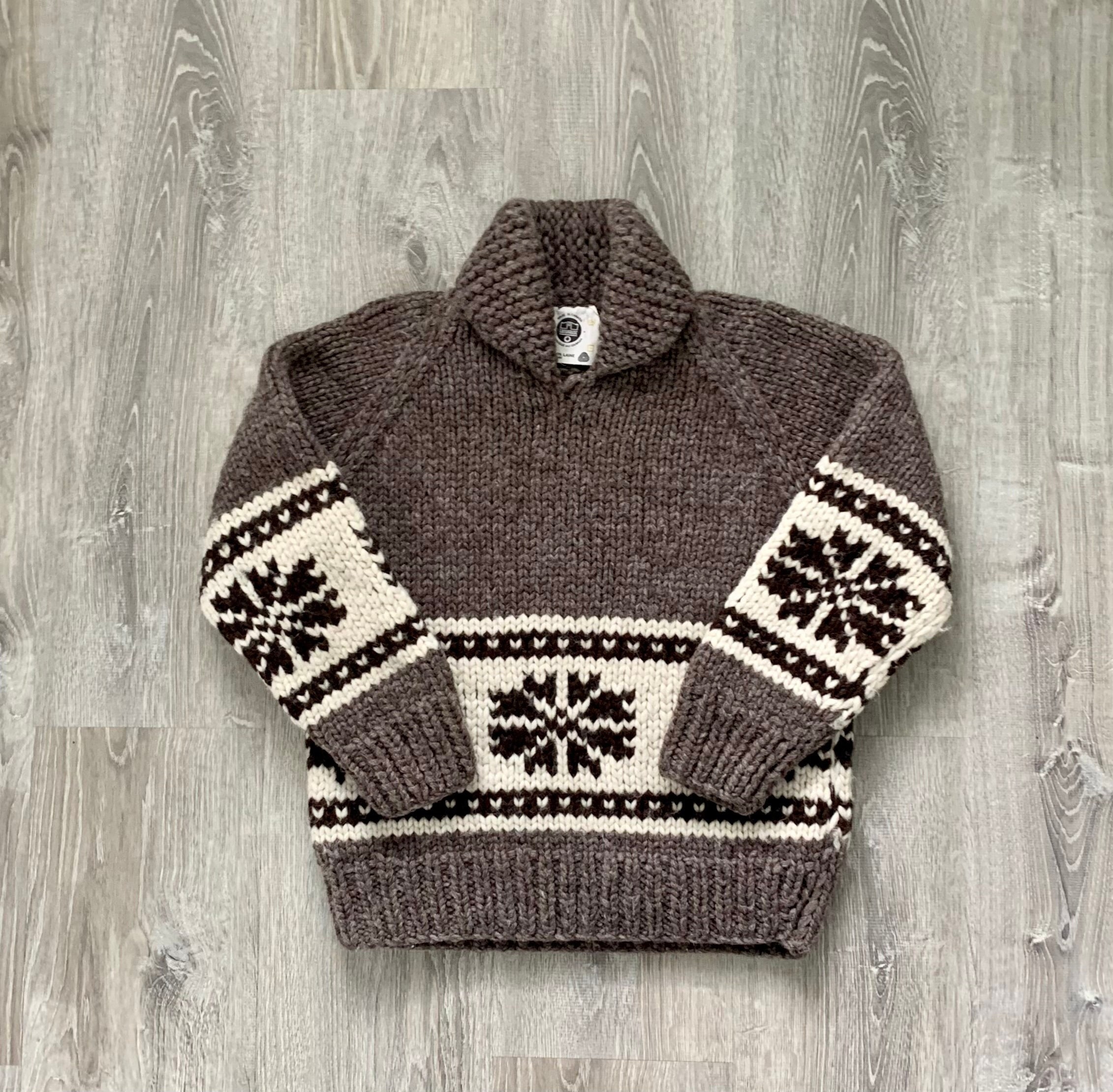 1990s COWICHAN Thick Wool Pullover Sweater . Vintage 90s Mens