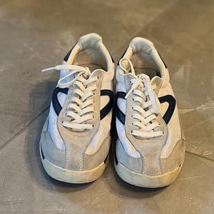 Tretorn Rawlins Tennis Suede Shoes Women’s Size 8M White Navy Sneakers Retro