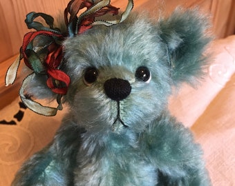 TRUDY: a handmade jointed teddy bear from Jazzbears