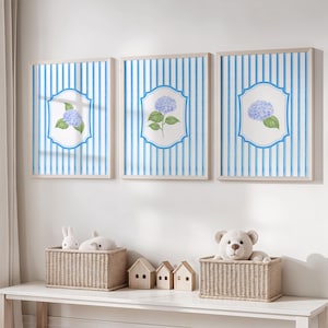 Conjunto de 3 pôsteres de arte de parede de hortênsia, aquarela, listras azuis, estampa floral, flor cottagecore francesa, decoração botânica, arte digital de hortênsia azul