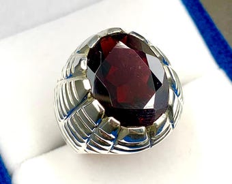 Handcrafted Red Garnet Signet Ring 925 Sterling Silver, Simple Men's Oval Cut Red Garnet Gemstone Jewelry, Gift Ring Men