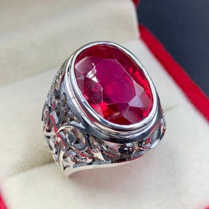 Handcrafted 15 Carats Red Ruby Ring, Anaari Yaqoot Ring For Men, 925 Sterling Silver, Anniversary Gift, Yaqoot Ring