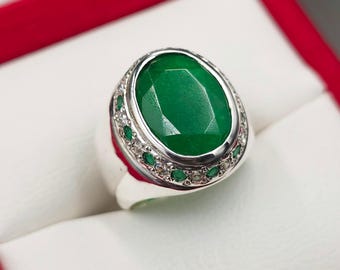 Handcrafted Indian Emerald Ring, 925 Sterling Silver Ring,  Ring, Engagement Ring, Silver Men Ring, Green Stone Ring, Gift for Him