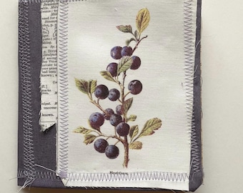 Small handmade junk  journal ( free shipping)