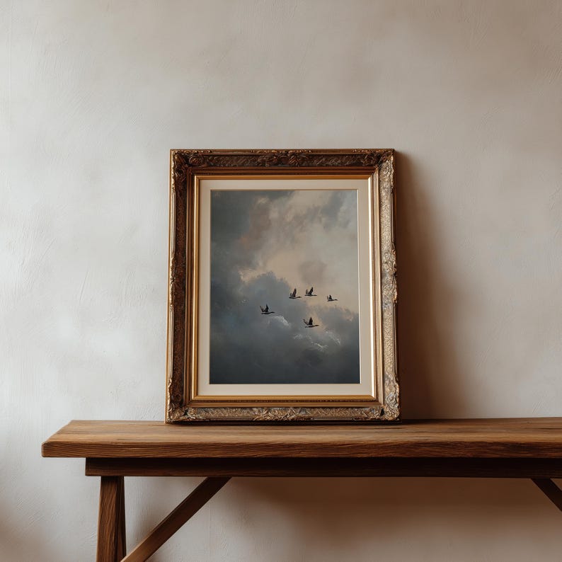 Mockup di cornice decorata in oro, mockup di cornice antica vintage, mockup di cornice classica 3x4, mockup di interno di mensola in legno, oggetto avanzato PSD JPG immagine 3