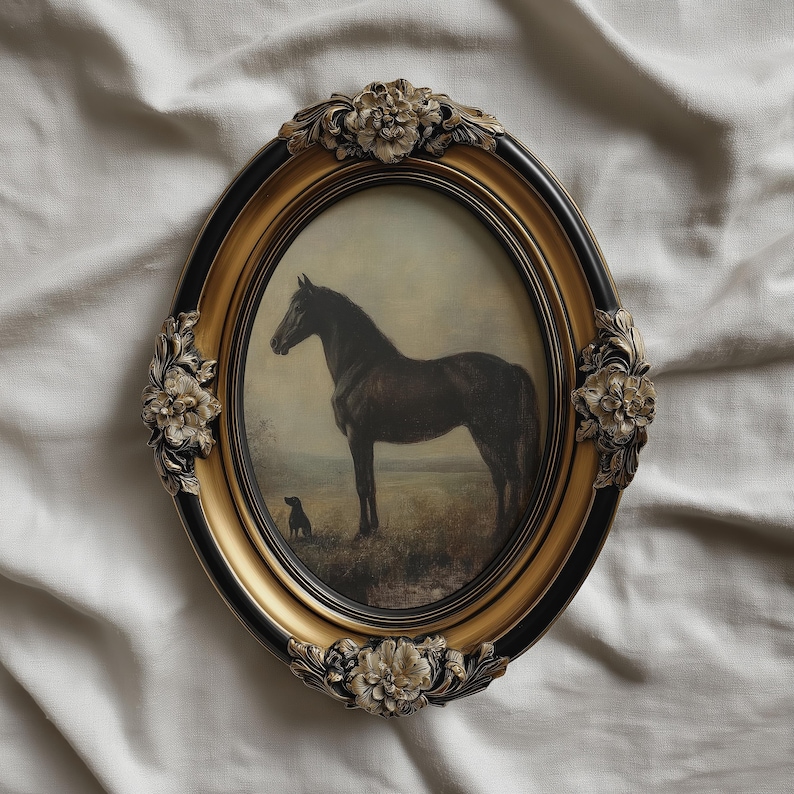 Mockup di cornice ovale dorata, esposizione di opere d'arte da parete ornate su tessuto, scena di cornice floreale antica, mockup di lusso minimalista, oggetto avanzato PSD JPG Photoshop immagine 5