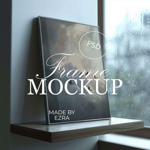 Mockup de moldura de janela chuvosa, exibição vertical de pôster com luz natural e ambiente intimista, moldura minimalista em PSD, JPG e objeto inteligente, modelo de mockup para Photoshop.