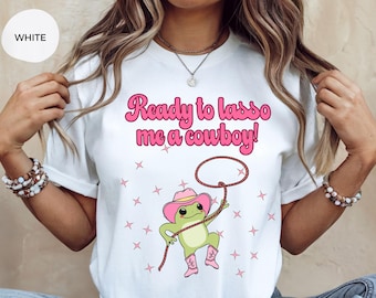 Funny Cowgirl Frog T-Shirt, Cute Frog Lover Tee, Cowgirl Shirt gift, Cute funny Frog Shirt, Western Theme Top, Cute Amphibian Apparel gift