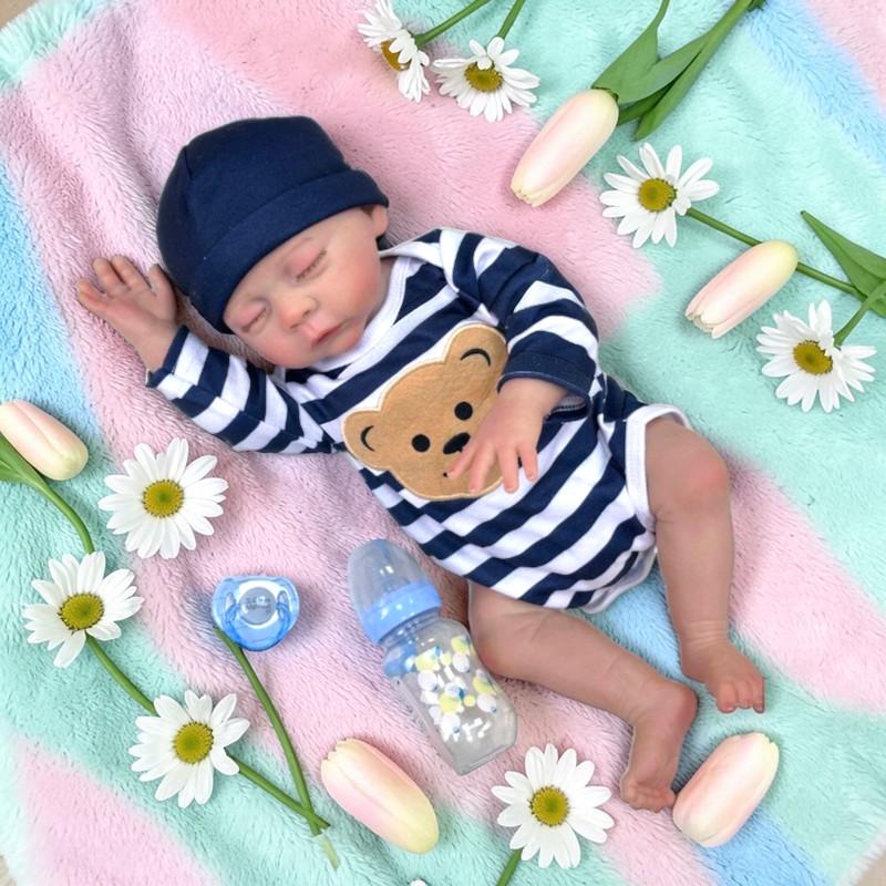 Bebê reborn kit Sam - Ateliê da Gil Bebês Reborns