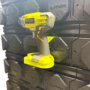 Ryobi Wall Mount System – Rail (5 Pcs) + Side Facing Tool Mount