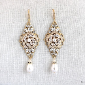 pearl earrings wedding, chandelier earrings gold, chandelier earrings wedding, bridal rhinestone earrings, bridal jewelry, pearl, ROSELANI