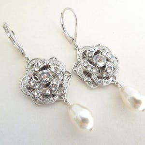 Braut Kronleuchter Ohrringe, Hochzeit Schmuck Perle Tropfen, Viktorianischen Rose Design, Silber oder Gold, ROSELANI Bild 8