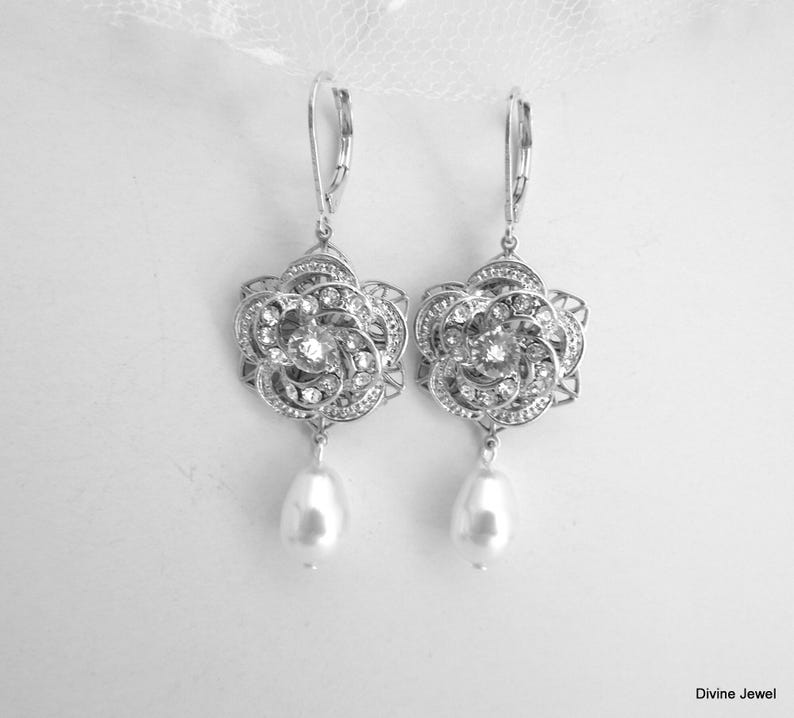 Braut Kronleuchter Ohrringe, Hochzeit Schmuck Perle Tropfen, Viktorianischen Rose Design, Silber oder Gold, ROSELANI Bild 4