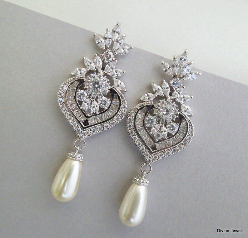 wedding rhinestone earrings XENA bridal earrings chandelier rhinestone earrings pearl earrings vintage style Bridal crystal Earrings