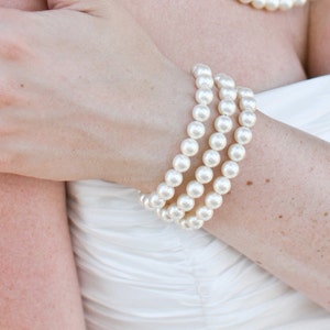 Bridal Pearl Bracelet, wedding pearl bracelet, wedding bracelet bridal jewelry, pearl bracelet, vintage style, Statement Bracelet, MARIELLE