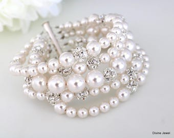Pearl Bridal Bracelet with Rhinestones, Vintage Style Wedding Jewelry, Chunky Pearls Cuff, Cheyenne