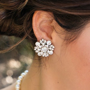 Bridal earrings, pearl earrings, Rhinestone Earrings, crystal stud earrings, Statement Earrings, stud Earrings, wedding earrings, COLLEEN