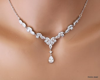 Bridal Necklace Set, Wedding jewelry Set, Bridal Jewelry Set, Cubic Zirconia, Luisa