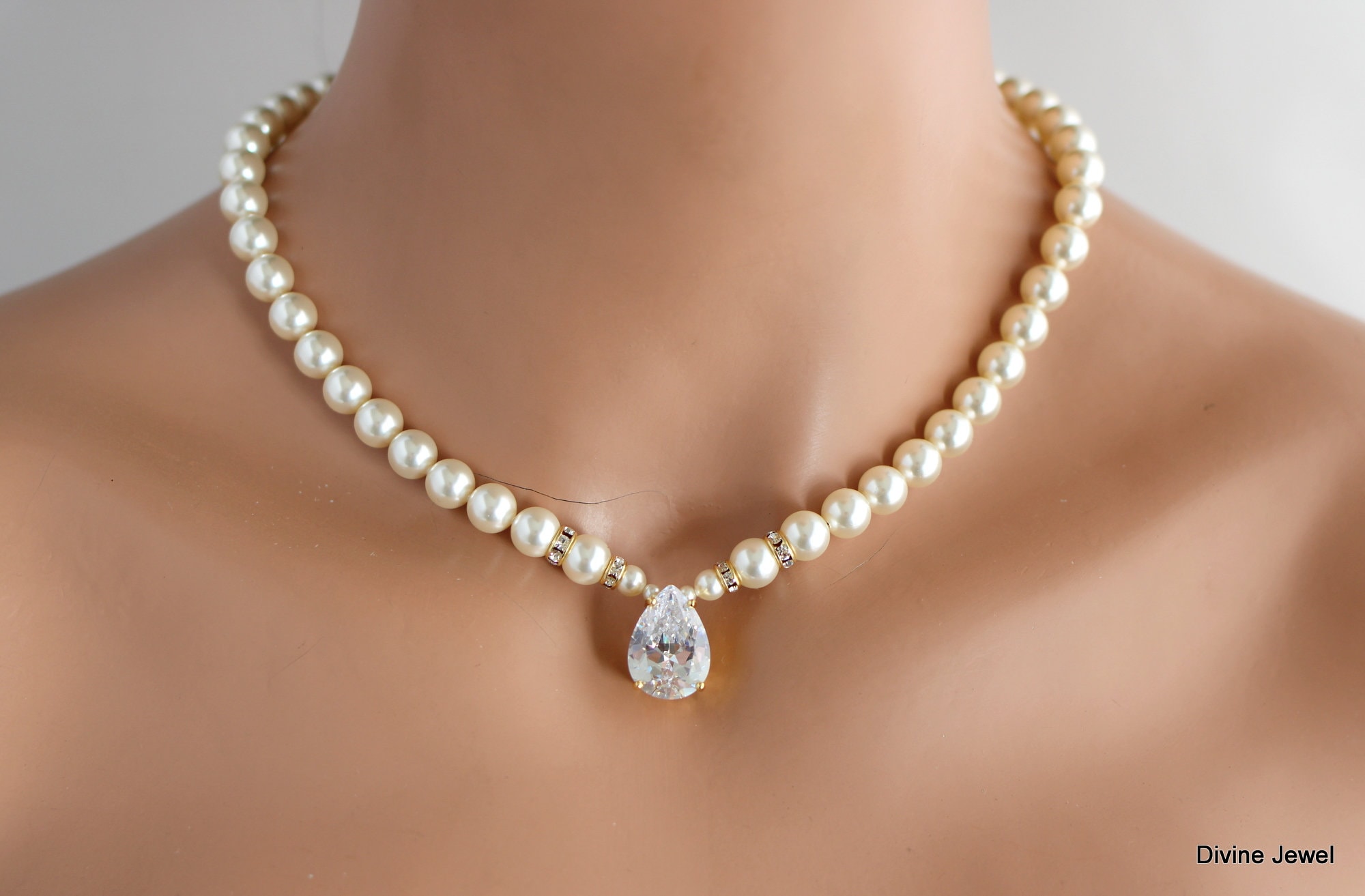 Pearl Bridal Necklace, Wedding Pearl Necklace, Rhinestone