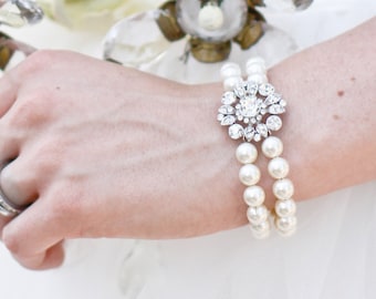 Bridal Pearl Bracelet, Vintage Style Wedding Jewelry, Flower Design Wrist Accessory, Colleen