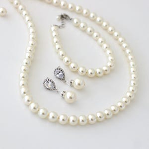 Wedding Pearl Necklace Set, bridal jewelry set, bridesmaid pearl set, bridal pearl set, wedding jewelry set, necklace and earring, MAUDREY