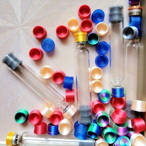 10 count assortment of reusable 3ml vial caps for insulin cartridges