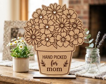 Porta bouquet di fiori per la festa della mamma SVG, Cartello "Scelto a mano per la mamma", Regalo per bambini per la mamma, Espositore di fiori in legno File per taglio laser Cricut