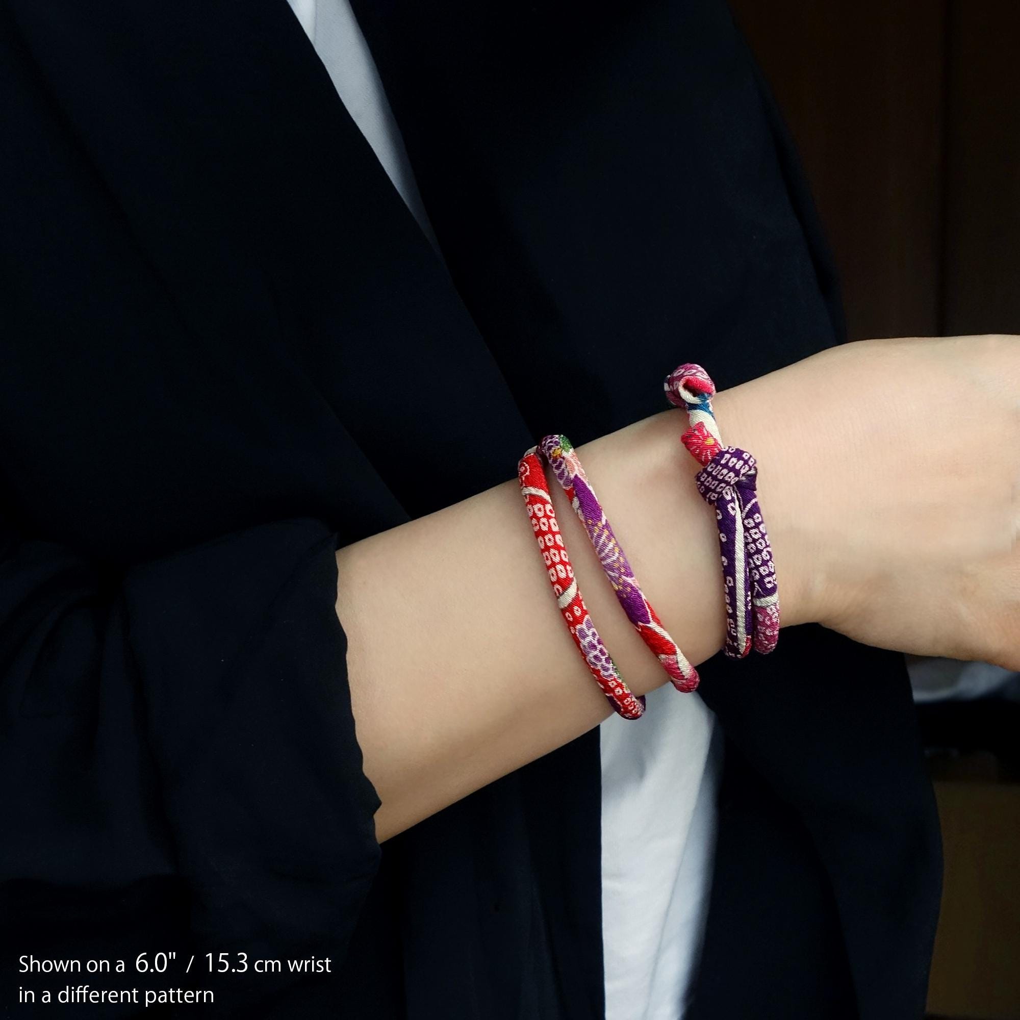Kimono Bracelet Red and Blue With Sliding Knots Minimalist