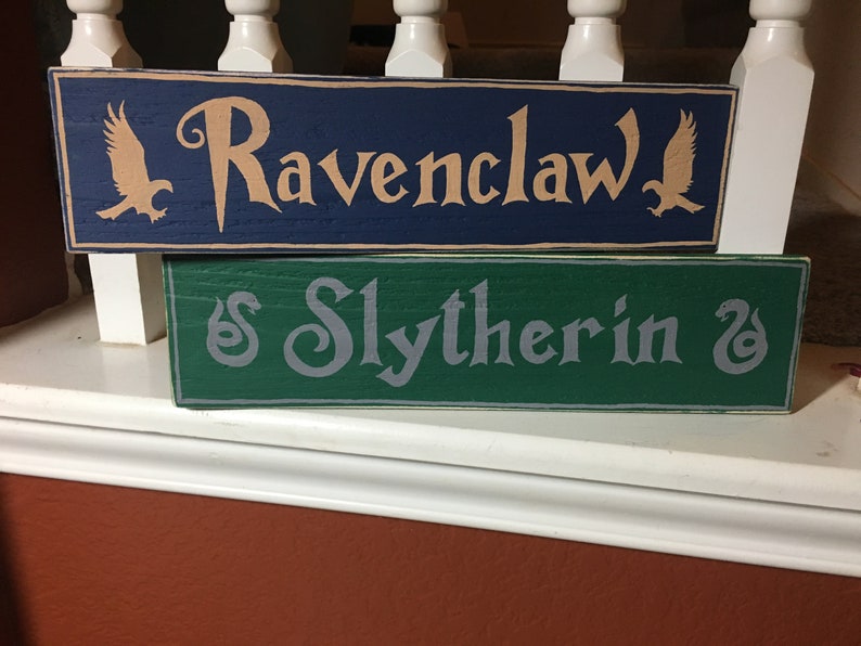 Harry Potter house signs | Etsy