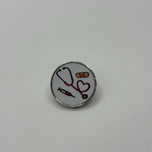 Nurse Pin