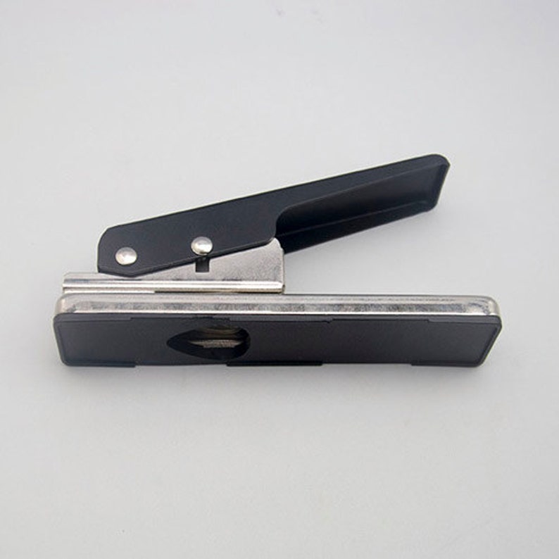 Black Plectrum Guitar Punch DIY Guitars Pick Maker, Make Your Own