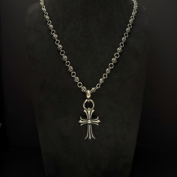 Gothic style y2k punk cross necklace for men and women minimalist vintage, gift for him or her