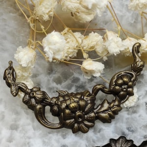 50 pcs 40mm Raw Brass  lace Flower Filigree Jewelry Connectors Setting,filigree Connector Findings,Filigree Findings,Filigree finding beads