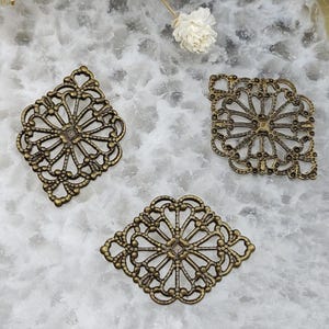 50pcs 15*20mm Raw Brass lace diamond Filigree Jewelry Connectors Setting,filigree Connector Findings,Filigree Findings,Filigree finding bead