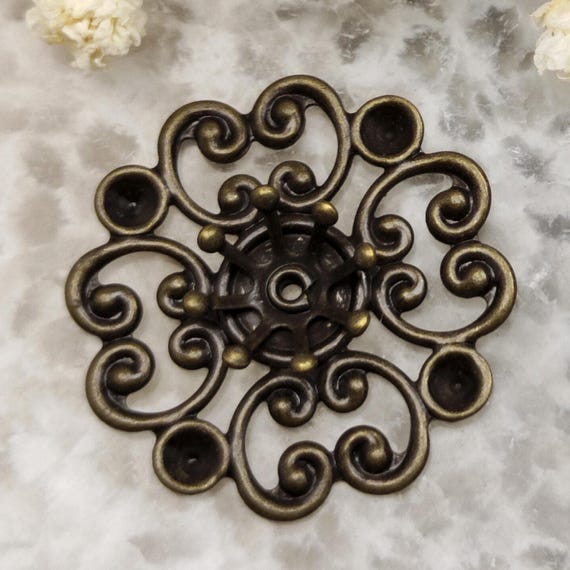 50pcs 20mm Raw Brass Filigree Flower Metal Embellishments 