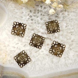 100 Raw Brass 14mm Lace Square Filigree Connectors