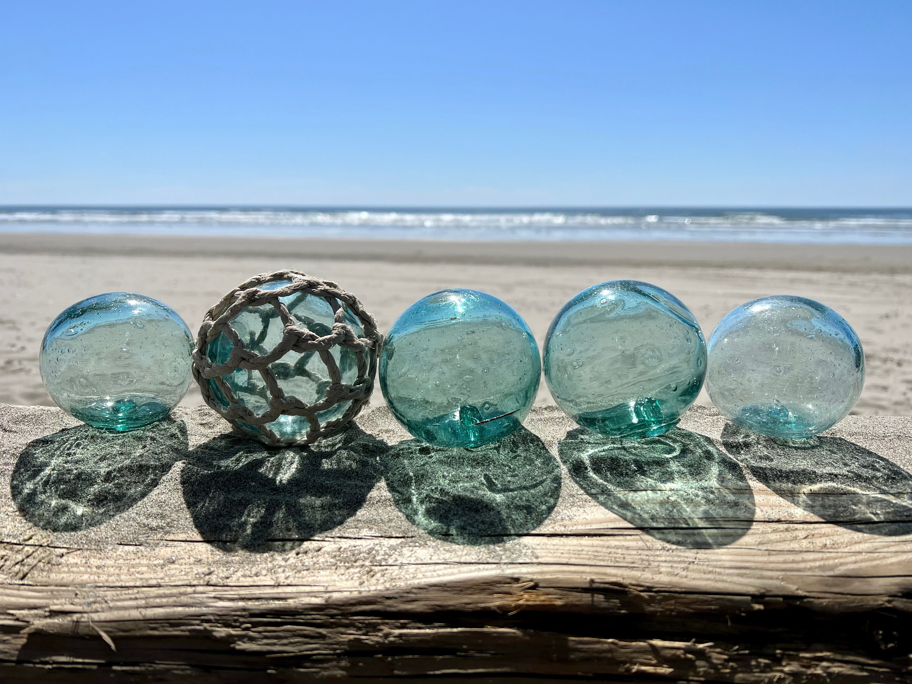 Large 8 Glass Fishing Floats - Fish Net Buoys - Volleyball Size - Nautical  Decor - Red, Blue, Green, Aqua Ball w/ Rope Netting - Tiki Bar