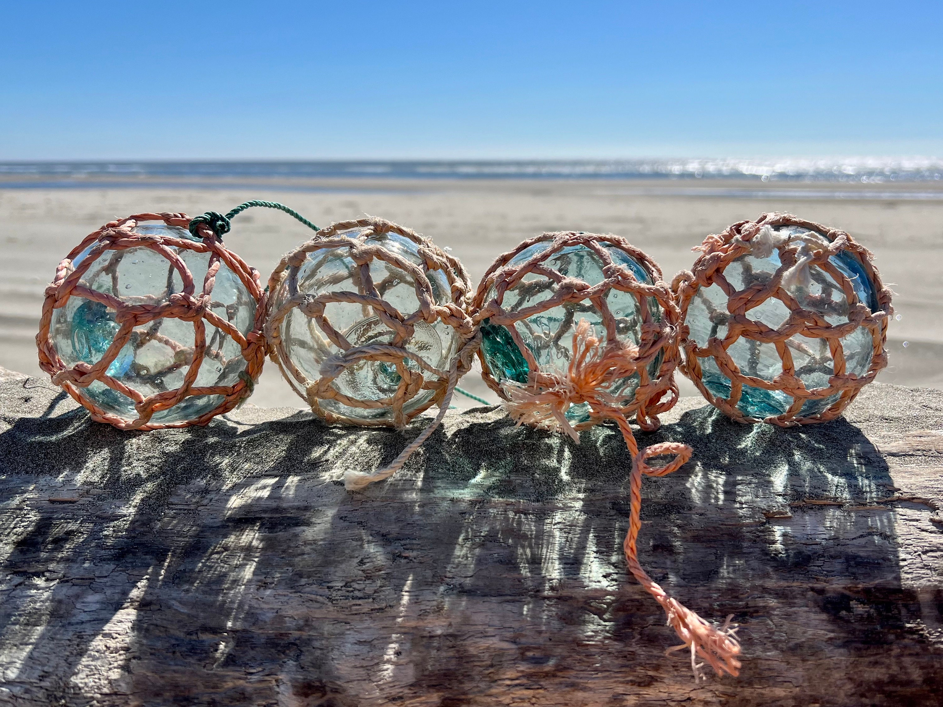 Large 8 Glass Fishing Floats - Fish Net Buoys - Volleyball Size - Nautical  Decor - Red, Blue, Green, Aqua Ball w/ Rope Netting - Tiki Bar