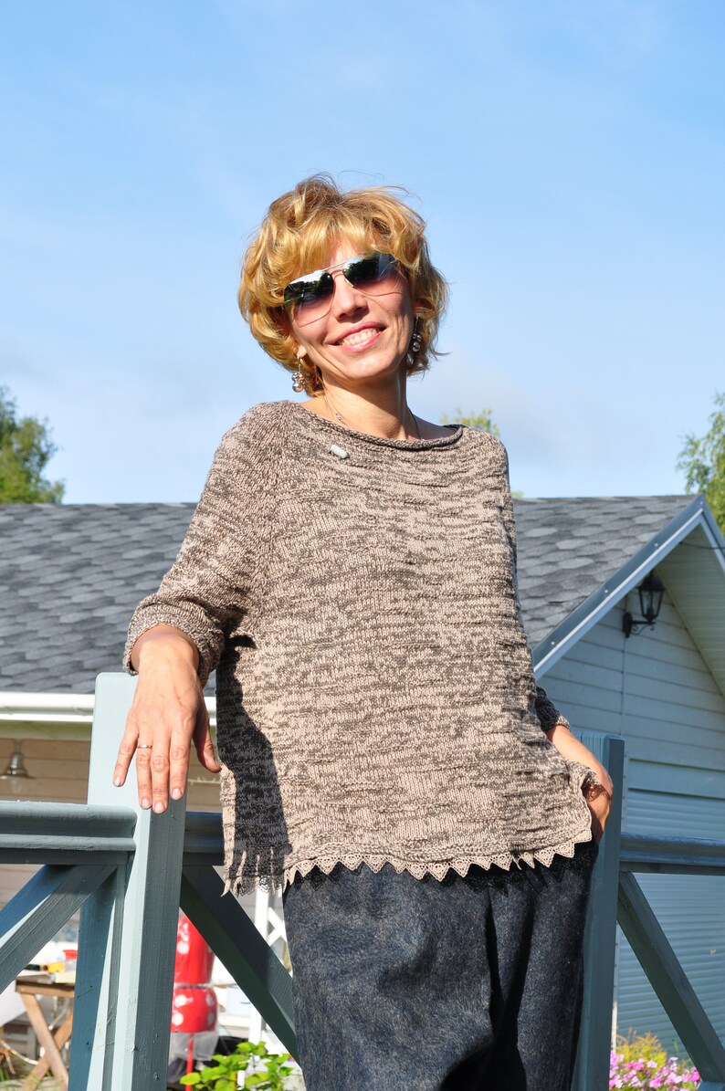 Knitted cashmere sweater.