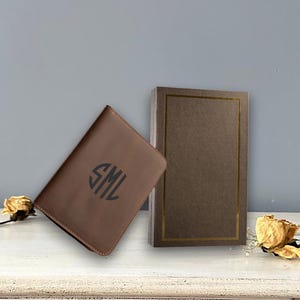 Leather Passport Wallet, Personalized Travel Wallet, Leather Passport Case, Leather Passport Holder