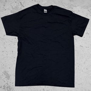 Camiseta negra de algodón grueso de primera calidad – Estilo regular o con bolsillo