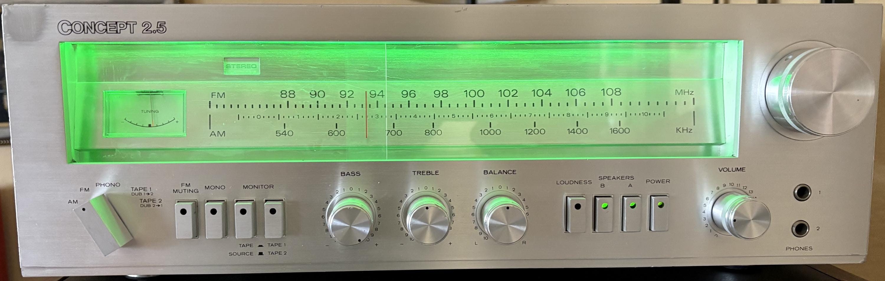 Vintage Concept 2.5 AM/FM Receiver from the 70's