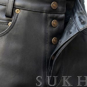 Pantalones ligeros de piel de vacuno fina, estilo vaqueros con cierre de botones, largo personalizado.