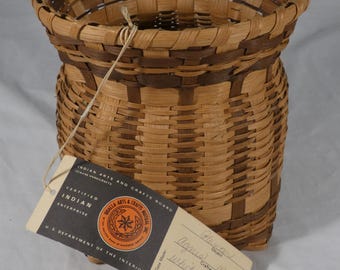 Vintage hand made Cherokee Basket made by Agnes Welch