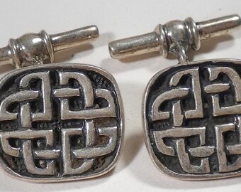 Vintage pair of sterling silver cuff links Celtic Knot design T bar with chain