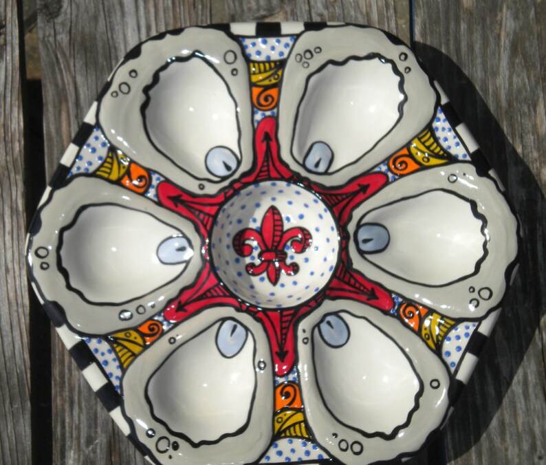Abigail's Home Decor Fleur De Lis White Oyster Plate main image 1