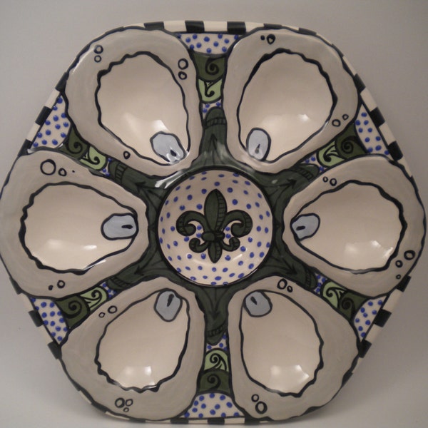 Half Dozen Fleur de Lis Oyster Plate in Green