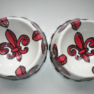 Red Fleur de Lis Small Ceramic Pet Dish image 5