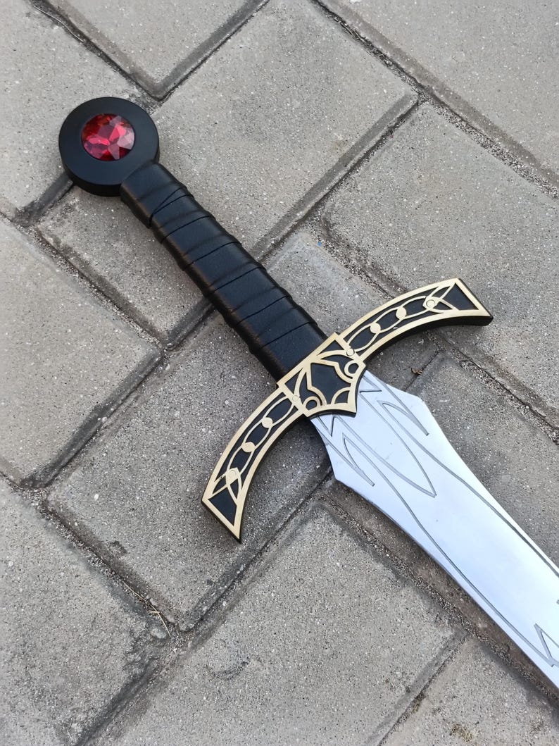 Goldryn Replica Sword Throne of Glass, Hand Crafted Decor - Etsy